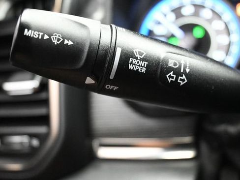 Used 2021 RAM 1500 Limited AWD/4WD image 18