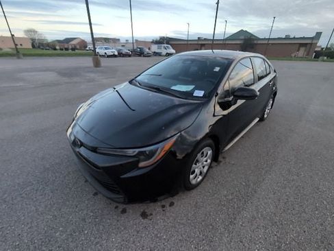 Used 2026 Toyota Corolla LE image 15