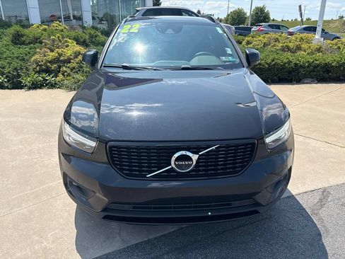 Used 2022 Volvo XC40 T5 R-Design w/ Advanced Package AWD/4WD image 3