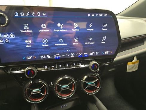 New 2025 Chevrolet Blazer EV RS image 13