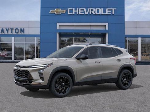 New 2026 Chevrolet Trax ACTIV image 2