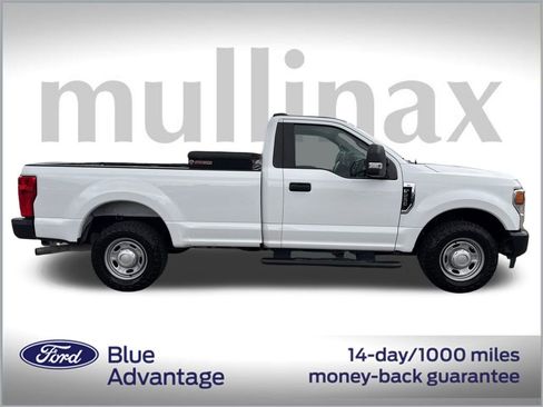 Used 2022 Ford F250 XL w/ Power Equipment Group image 2