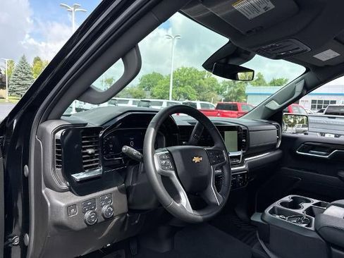 Certified 2023 Chevrolet Silverado 1500 LT AWD/4WD image 10