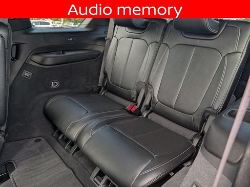 Used 2023 Jeep Grand Cherokee L Overland AWD/4WD image 16
