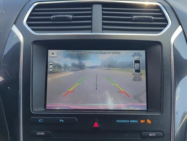 Used 2019 Ford Explorer Limited w/ Class III Trailer Tow Package AWD/4WD image 19