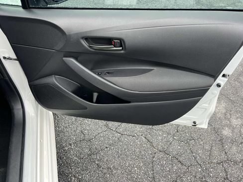 Used 2023 Toyota Corolla LE image 14