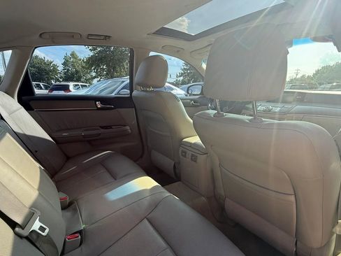 Used 2008 INFINITI M35 w/ Technology Pkg RWD image 12