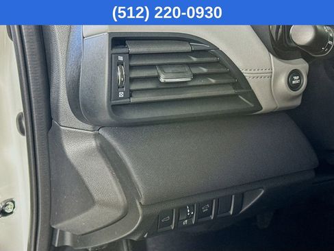 Certified 2025 Subaru Outback Premium image 11