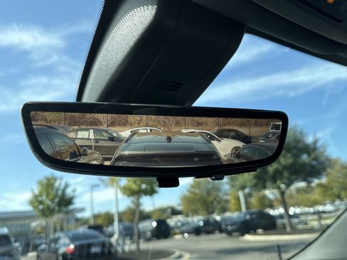 Used 2022 GMC Sierra 1500 AT4 w/ AT4 Premium Package image 40