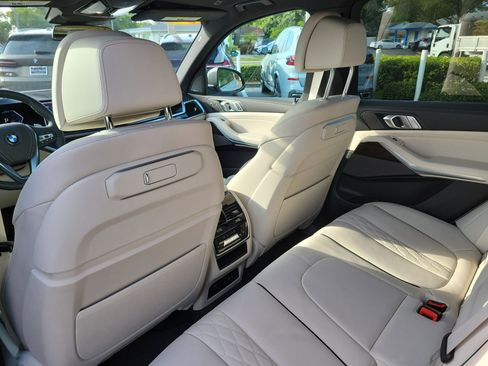 New 2026 BMW X5 sDrive40i w/ Climate Comfort Package RWD image 9