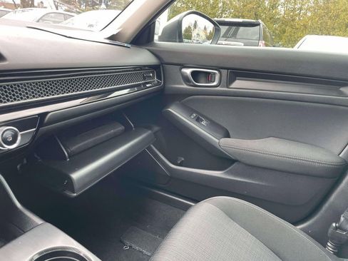 Used 2023 Honda Civic LX image 30