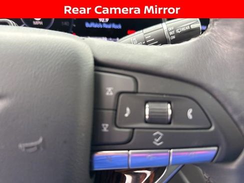 Used 2024 Cadillac Escalade Premium Luxury image 15