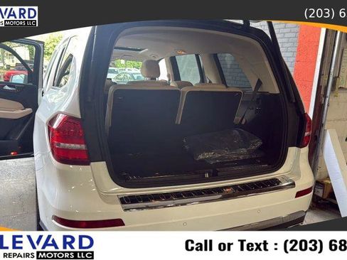 Used 2017 Mercedes-Benz GLS 450 4MATIC image 32
