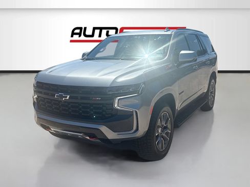 Used 2024 Chevrolet Tahoe Z71 w/ Z71 Off-Road Package AWD/4WD image 3