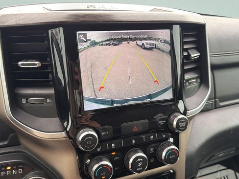 Used 2020 RAM 1500 Laramie AWD/4WD image 25