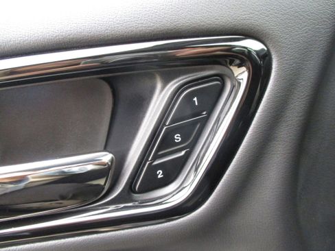 Used 2024 Dodge Durango GT image 37