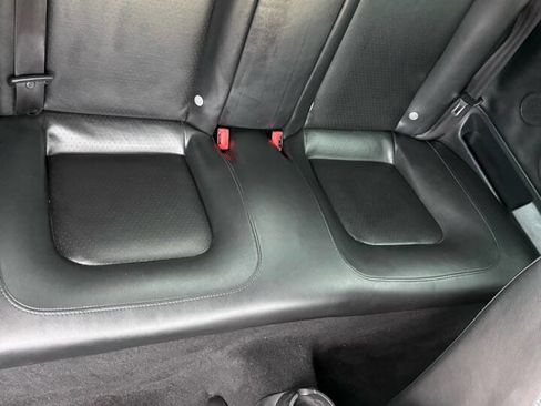 Used 2008 Volkswagen Beetle S image 21