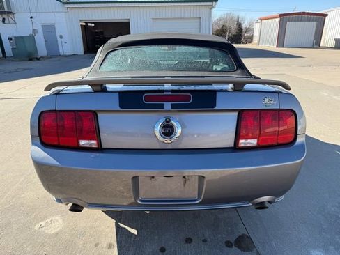 Used 2007 Ford Mustang GT Premium image 8