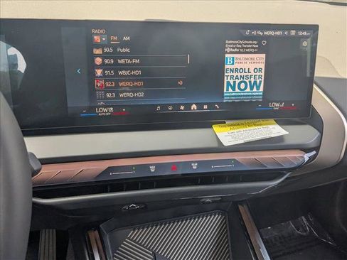 Used 2025 BMW X3 xDrive30i w/ Premium Package image 12