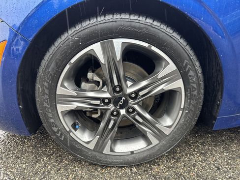 Used 2022 Kia K5 EX image 7