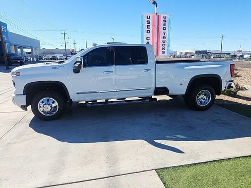 New 2026 Chevrolet Silverado 3500 High Country w/ High Country Premium Package image 7