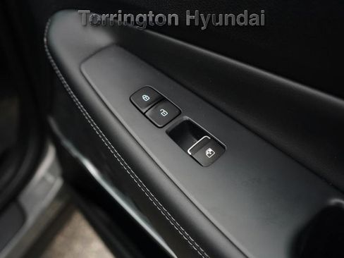 Used 2022 Hyundai Santa Fe Limited image 22