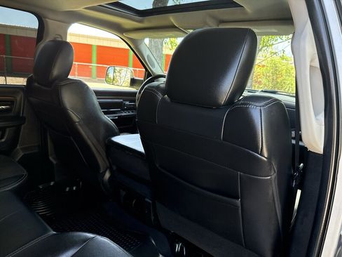 Used 2015 RAM 1500 Laramie w/ Convenience Group AWD/4WD image 32