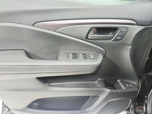 Used 2023 Honda Passport EX-L image 36