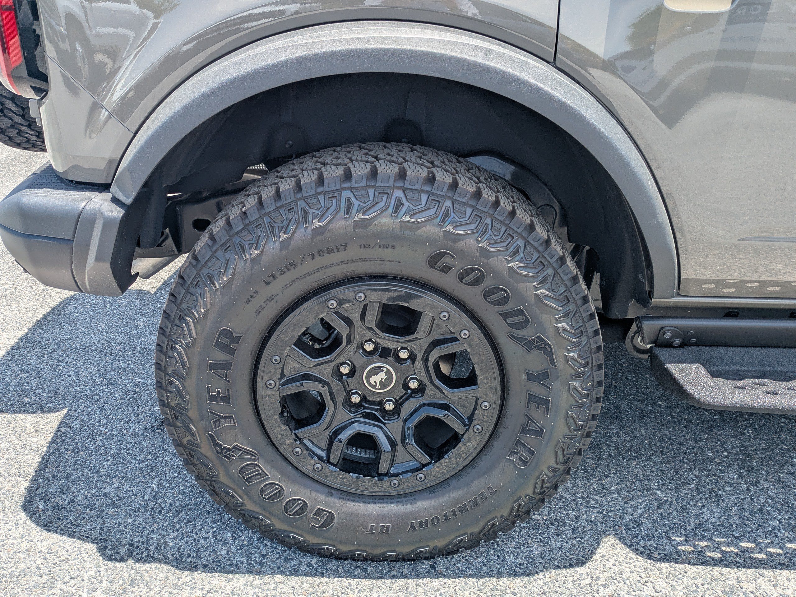 Used 2025 Ford Bronco Badlands AWD/4WD image 11