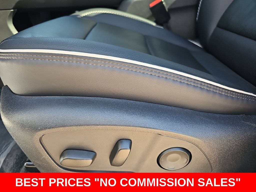 Used 2024 GMC Acadia Denali w/ Super Cruise Package FWD image 31