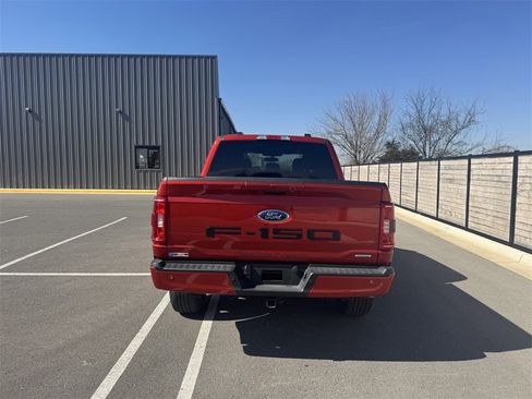 Used 2023 Ford F150 XLT w/ Equipment Group 302A High image 4