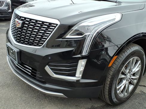 Used 2021 Cadillac XT5 Premium Luxury w/ LPO, Floor Liner Package FWD image 7