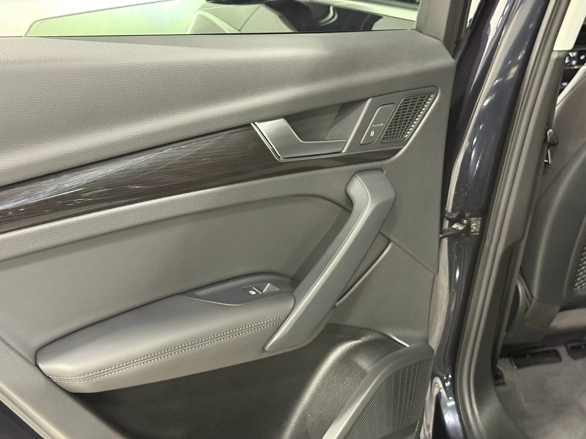 Used 2019 Audi Q5 2.0T Premium Plus AWD/4WD image 68