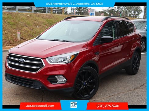 Used 2019 Ford Escape SE image 1