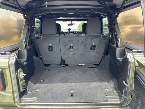 Used 2021 Jeep Wrangler Unlimited Sport AWD/4WD image 34