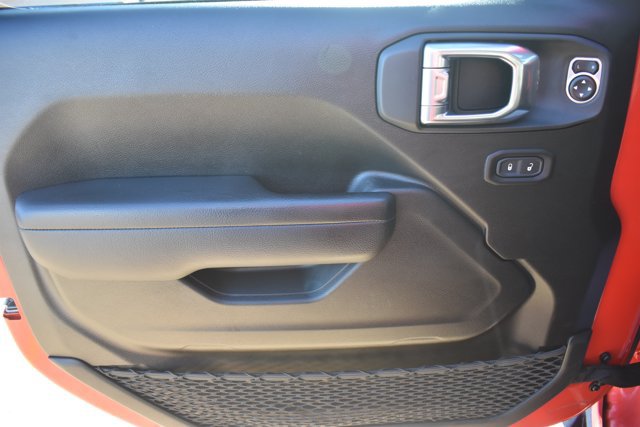 Used 2024 Jeep Gladiator Sport AWD/4WD image 14