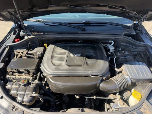 Used 2018 Dodge Durango GT image 40