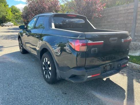 Used 2025 Hyundai Santa Cruz SEL AWD/4WD image 6