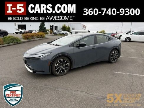 Used 2024 Toyota Prius Prime Premium FWD image 1