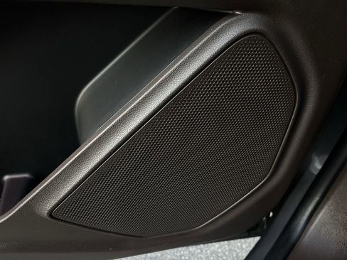 Certified 2024 Ford Explorer King Ranch w/ Technology Package image 21