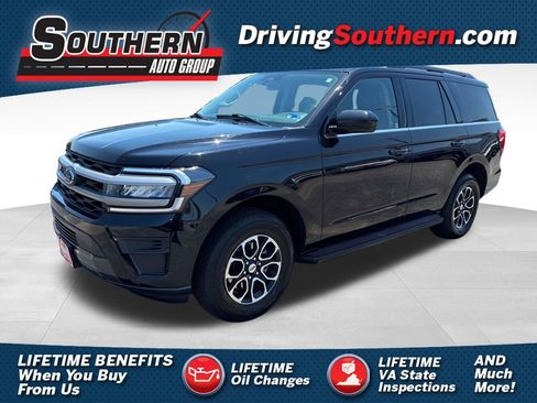 Used 2024 Ford Expedition XLT AWD/4WD image 1