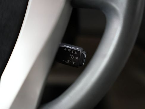 Used 2013 Toyota Prius Two FWD image 16