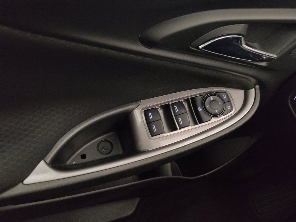 Used 2021 Chevrolet Malibu LS w/ Driver Confidence Package II FWD image 27