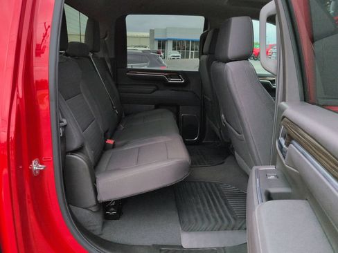 Used 2025 Chevrolet Silverado 2500 LT w/ Convenience Package AWD/4WD image 25
