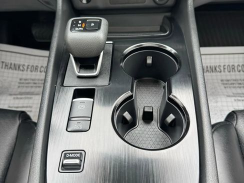 Used 2025 Nissan Rogue SV w/ SV Premium Package image 53