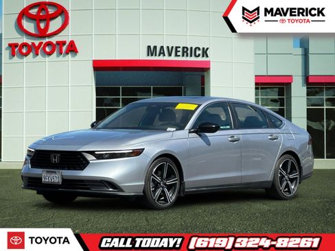 Used 2023 Honda Accord Sport image 1