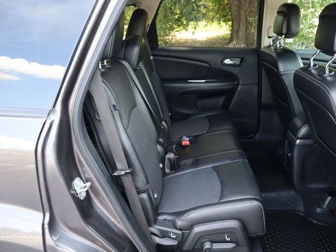 Used 2018 Dodge Journey Crossroad FWD image 23