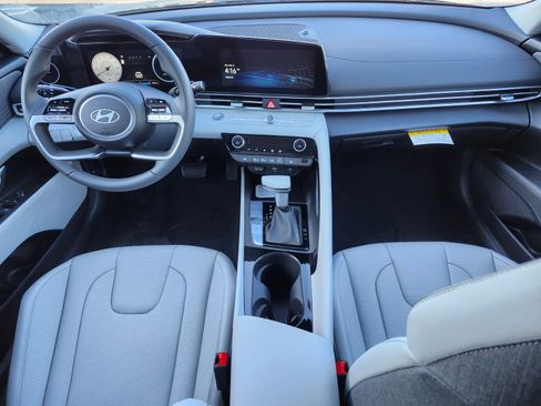 New 2026 Hyundai Elantra Limited image 12