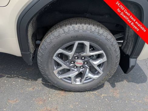 New 2026 GMC Sierra 1500 SLE AWD/4WD image 24