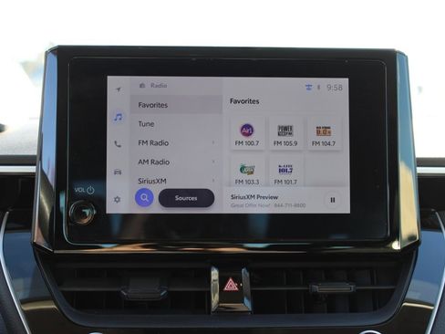 Used 2025 Toyota Corolla Hybrid Sedan image 18